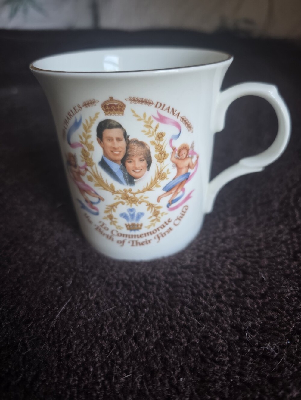 Royal Couple Crown White Porcelain Mug with Gold and Multicolor Heraldic Design
